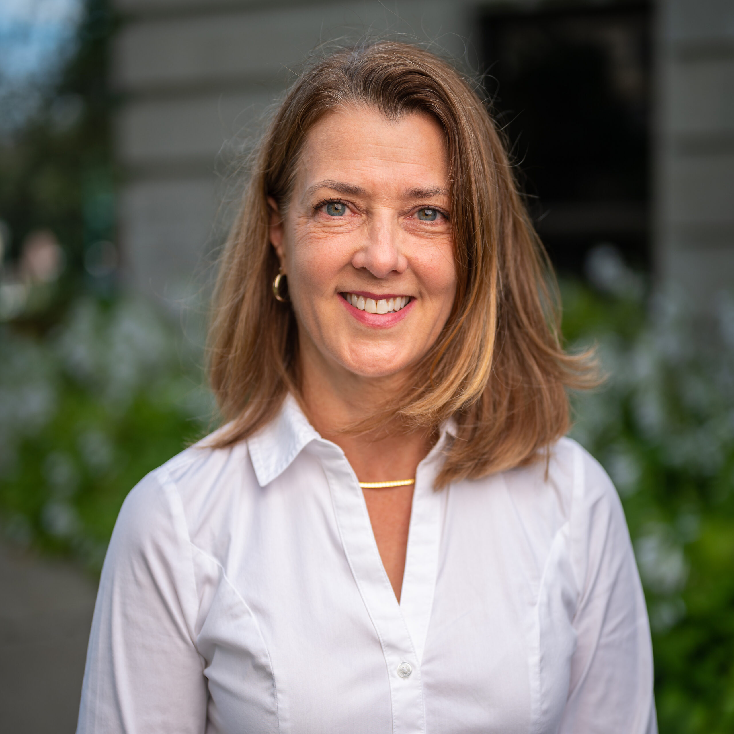Jennifer Lloyd (she/her) - Director of Operations Jennifer Lloyd (she/her) - Director of Operations